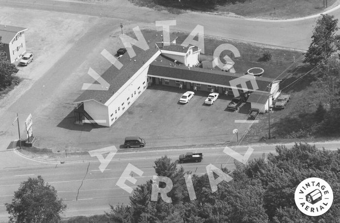 Triangle Motel - 1996 Aerial Photo (newer photo)